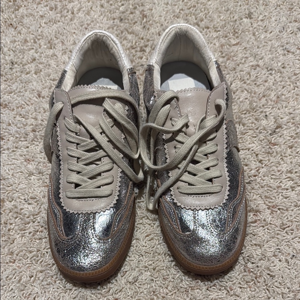 Dolce Vita Notice Sneakers